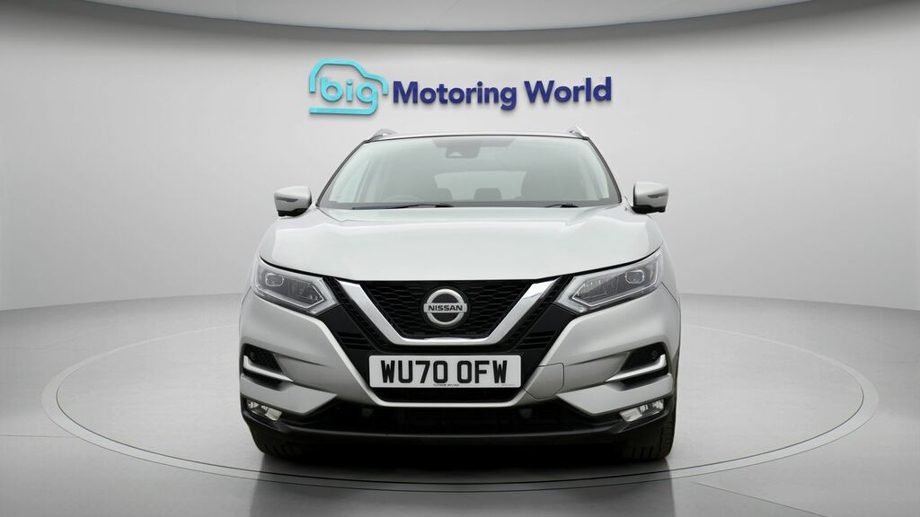 Nissan Qashqai Tekna WU70OFW Silver #2