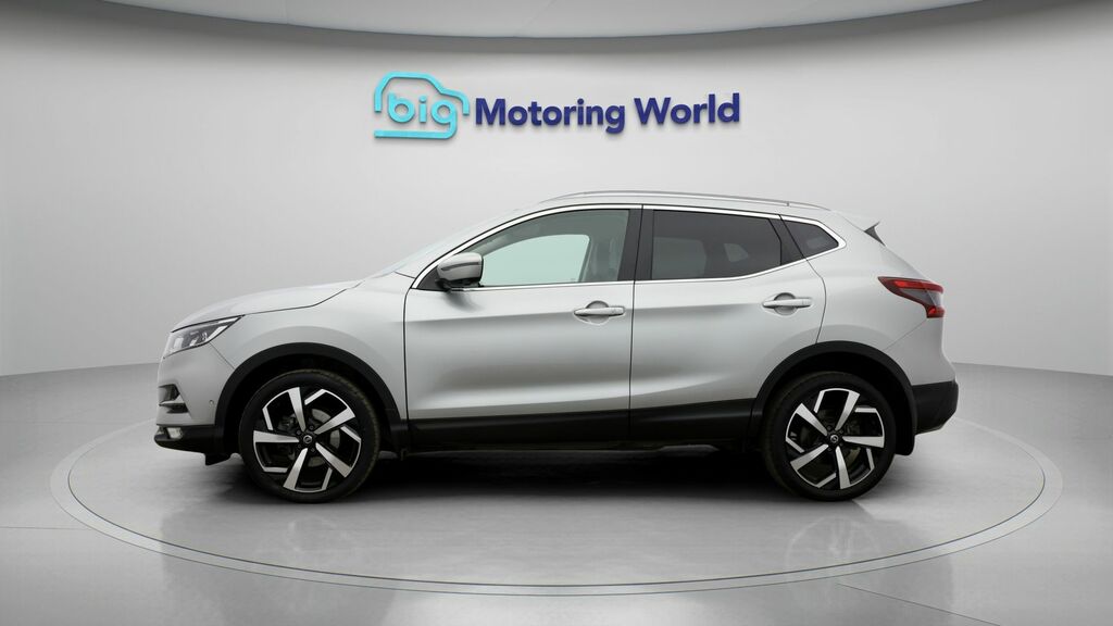 Nissan Qashqai Tekna WU70OFW Silver #4