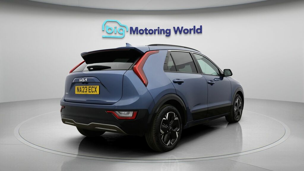 Kia Niro 3 Blue #6