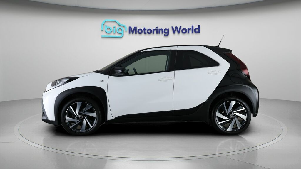 Toyota Aygo X Edge YC23FDJ White #4