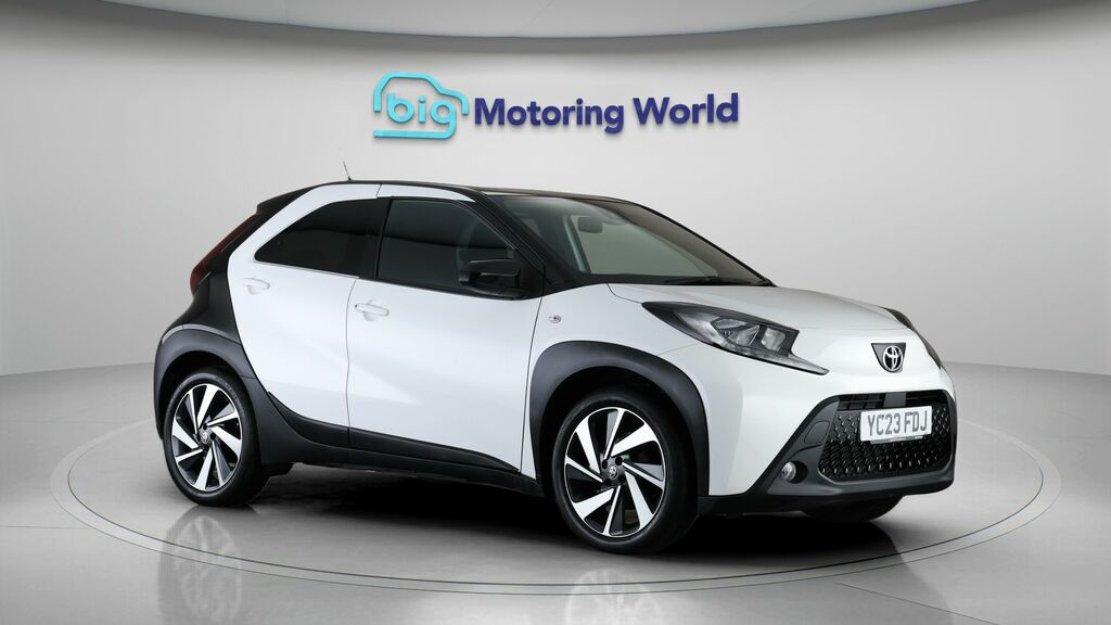 Toyota Aygo X Edge White