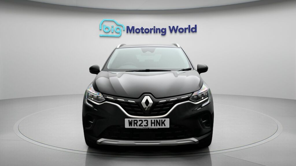Renault Captur Techno Black #2