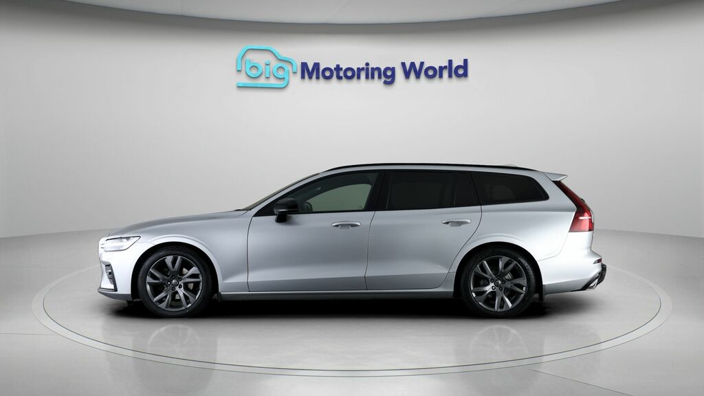 Volvo V60 R-design Plus DF69MXX Silver #4