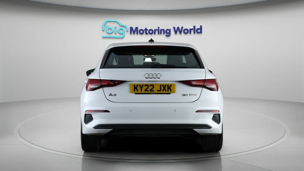 Audi A3 Technik KY22JXK White #6