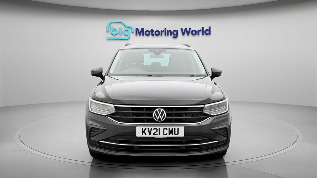Volkswagen Tiguan Life Grey #2