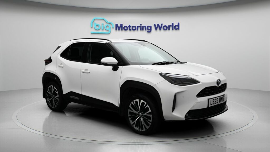 Toyota Yaris Cross Excel LS23BNZ White