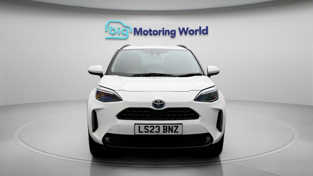Toyota Yaris Cross Excel LS23BNZ White #2