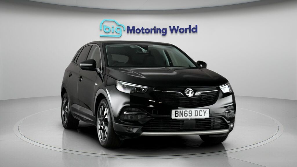Vauxhall Grandland X Sri Nav Black #2