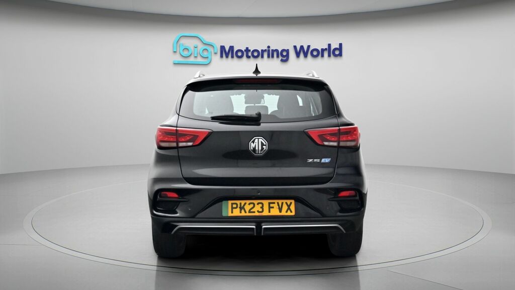MG ZS Trophy Connect Long Range PK23FVX Black #6