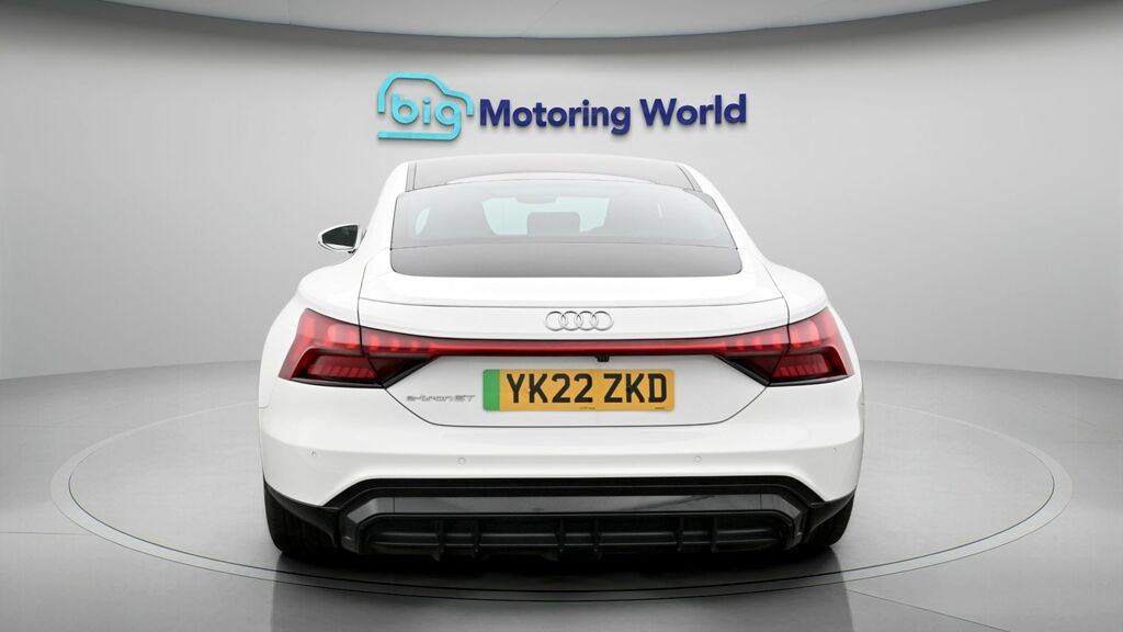 Audi E Tron GT Quattro Base YK22ZKD White #6