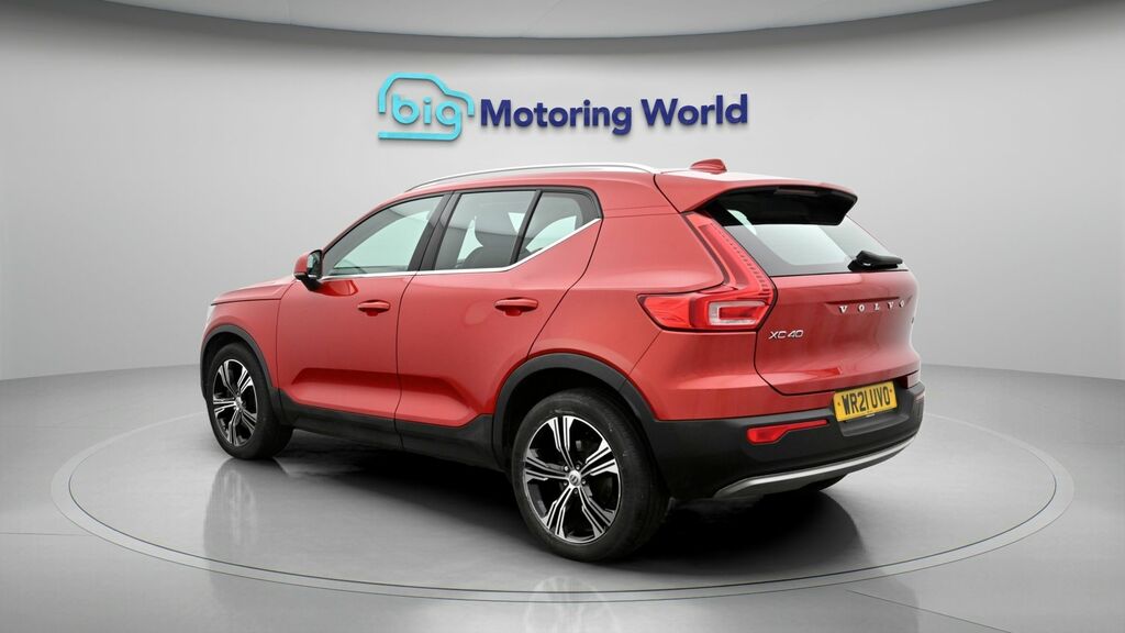 Volvo XC40 Inscription Pro WR21UVO Red #5