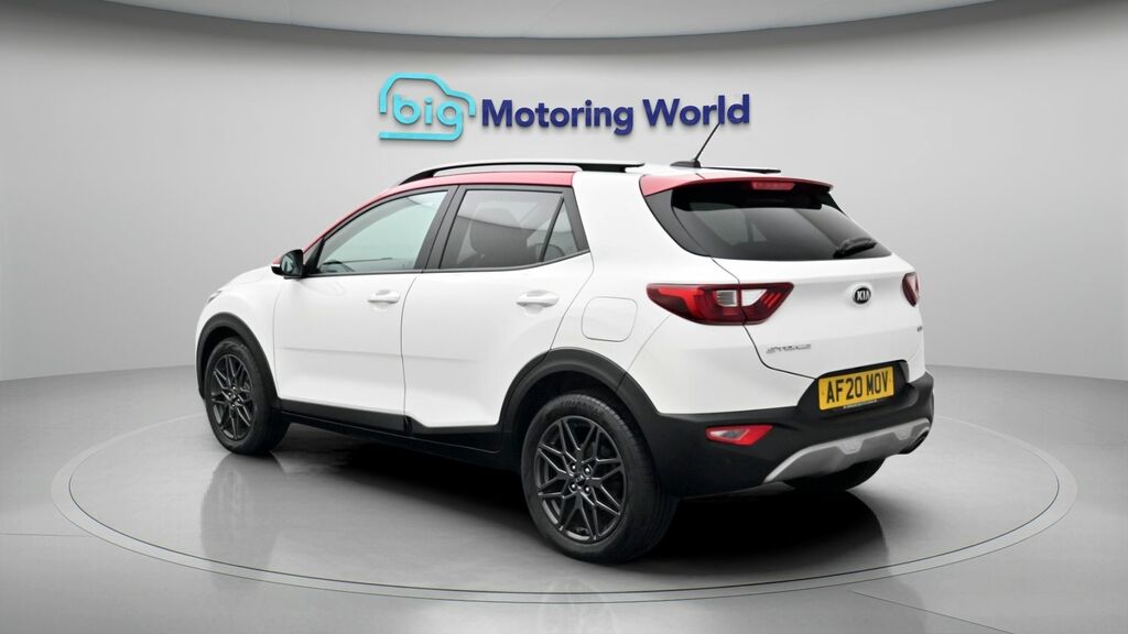 Kia Stonic Maxx White #5