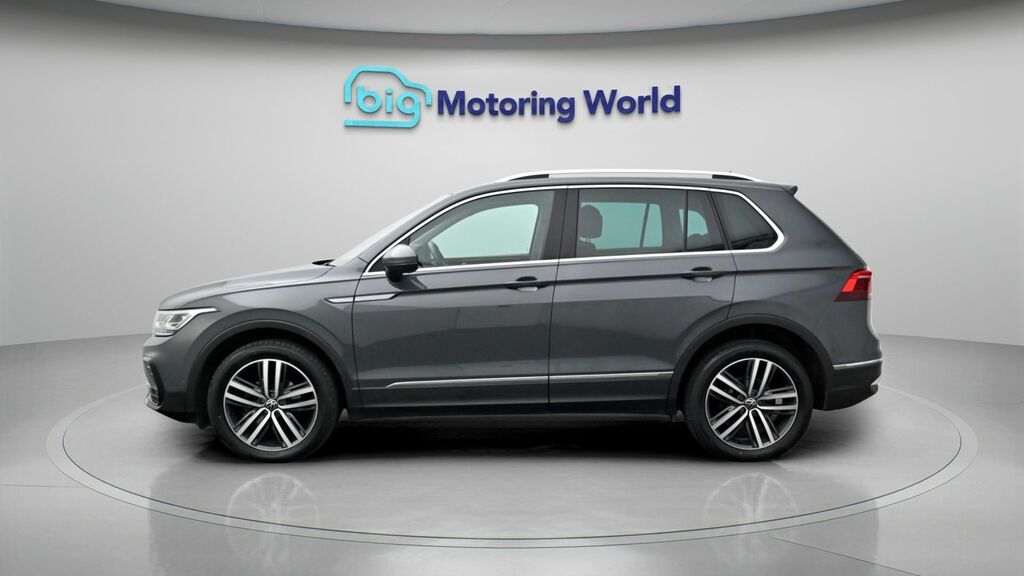 Volkswagen Tiguan Elegance AJ23LZF Grey #4