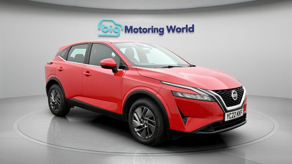 Nissan Qashqai Acenta Premium Red
