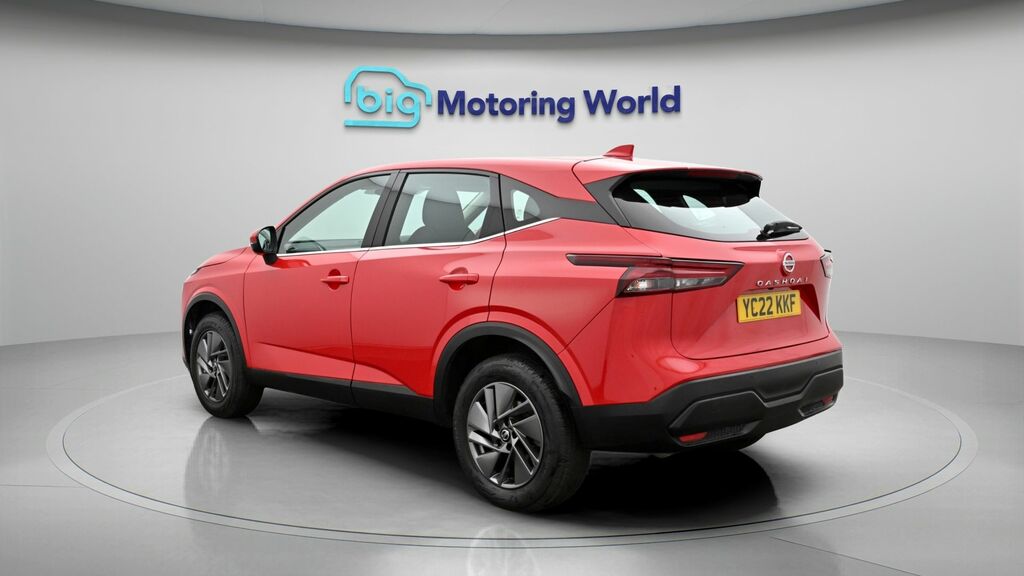 Nissan Qashqai Acenta Premium YC22KKF Red #5