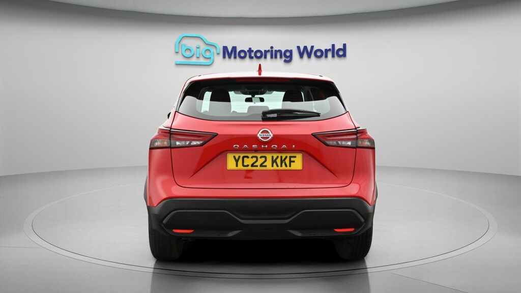 Nissan Qashqai Acenta Premium YC22KKF Red #6