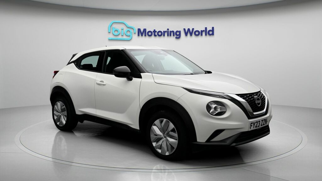 Nissan Juke Acenta FY23ZZN White