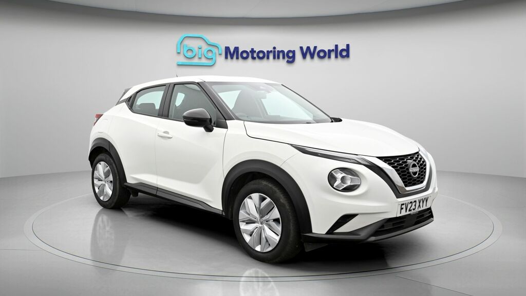 Nissan Juke Acenta FV23XYY White