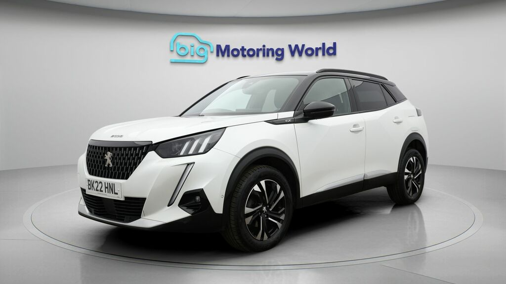 Peugeot 2008 Gt White #3