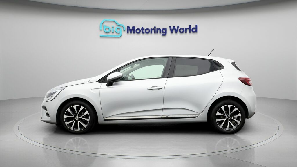 Renault Clio Iconic ML70HHZ Silver #4