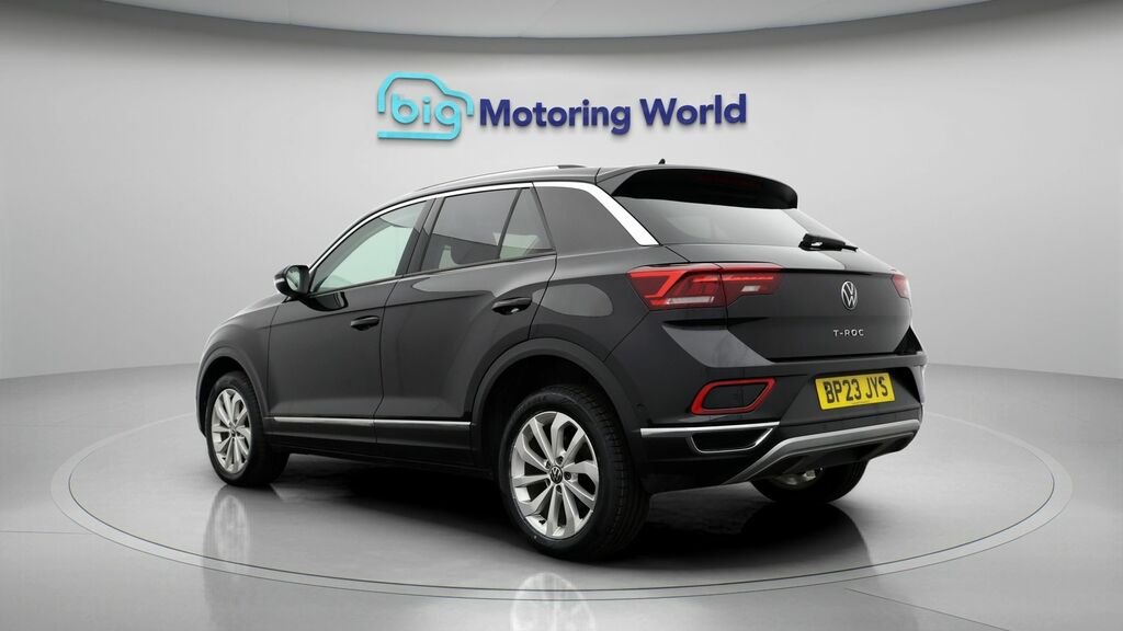 Volkswagen T-Roc Style Black #5