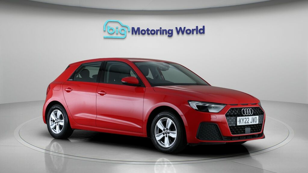 Audi A1 Technik Red