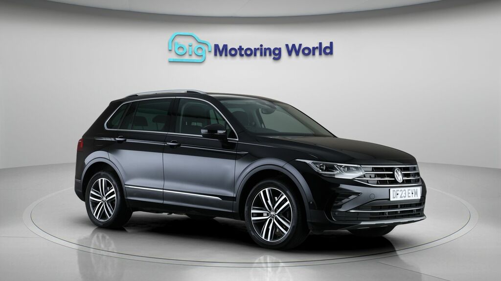Volkswagen Tiguan Elegance Black