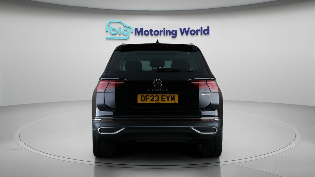 Volkswagen Tiguan Elegance Black #6