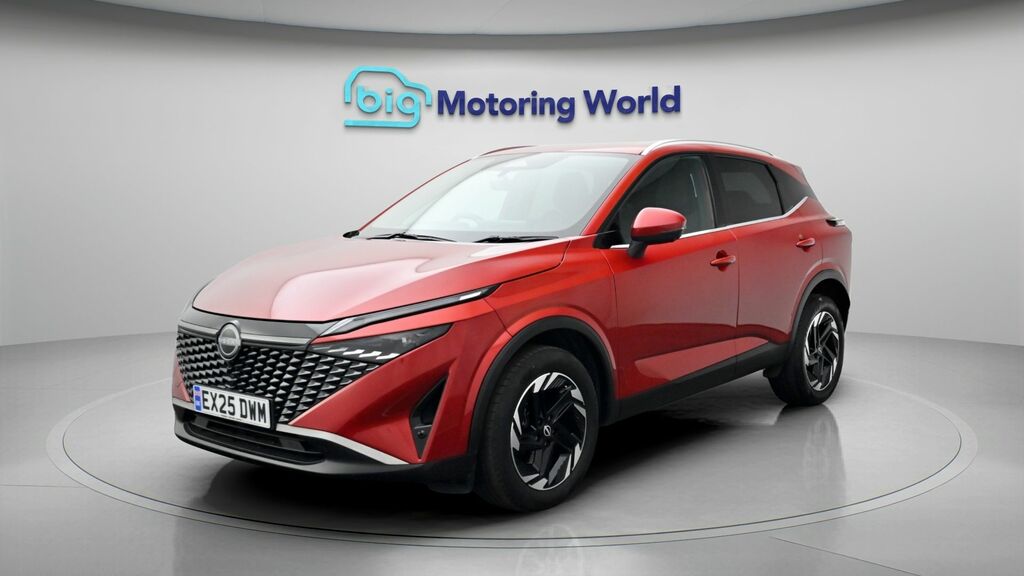 Nissan Qashqai N-connecta EX25DWM Red #3