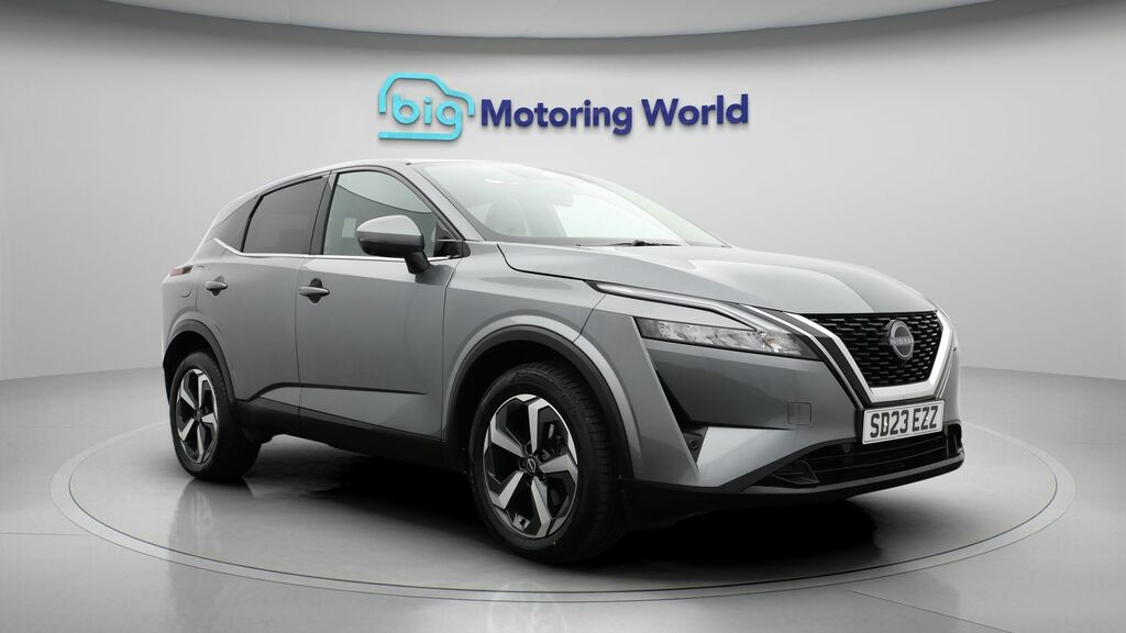 Nissan Qashqai N-connecta SD23EZZ Grey