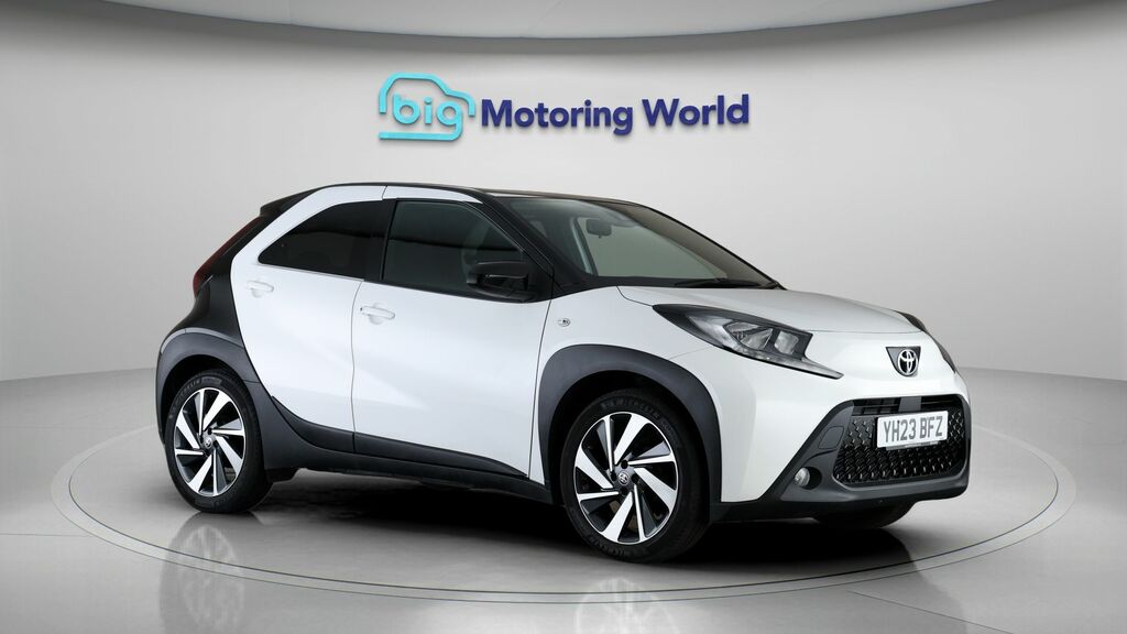 Toyota Aygo X Edge White