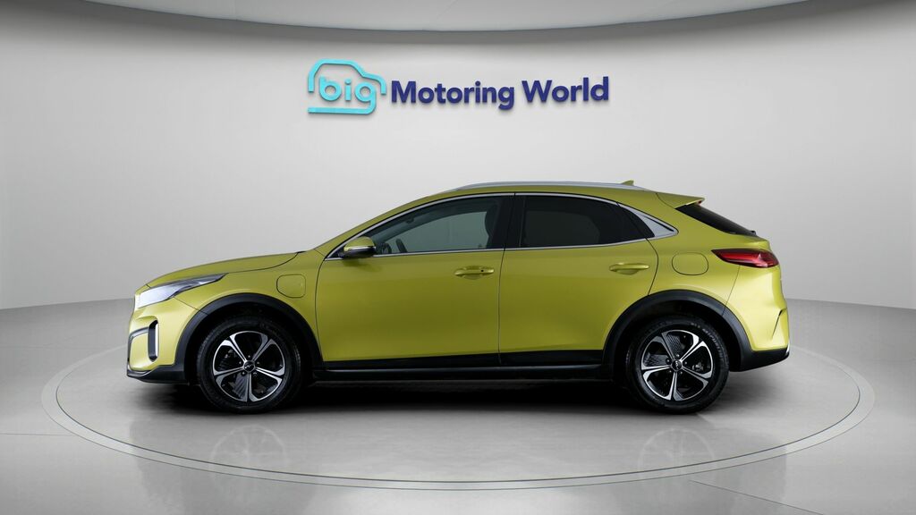 Kia Xceed 3 Yellow #4