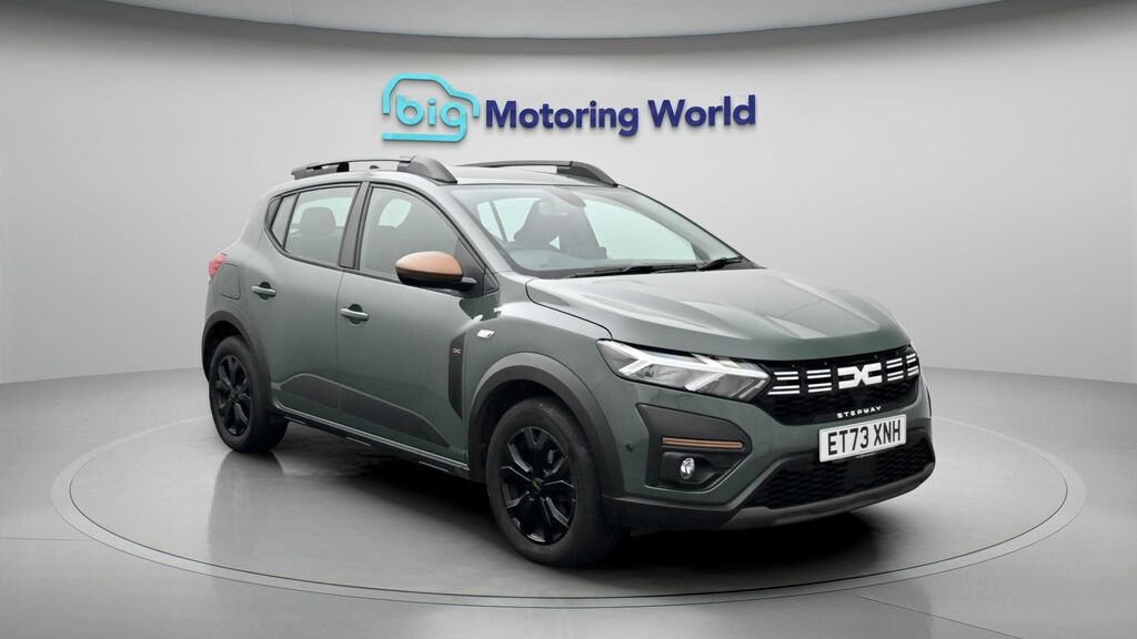 Dacia Sandero Stepway Extreme Green