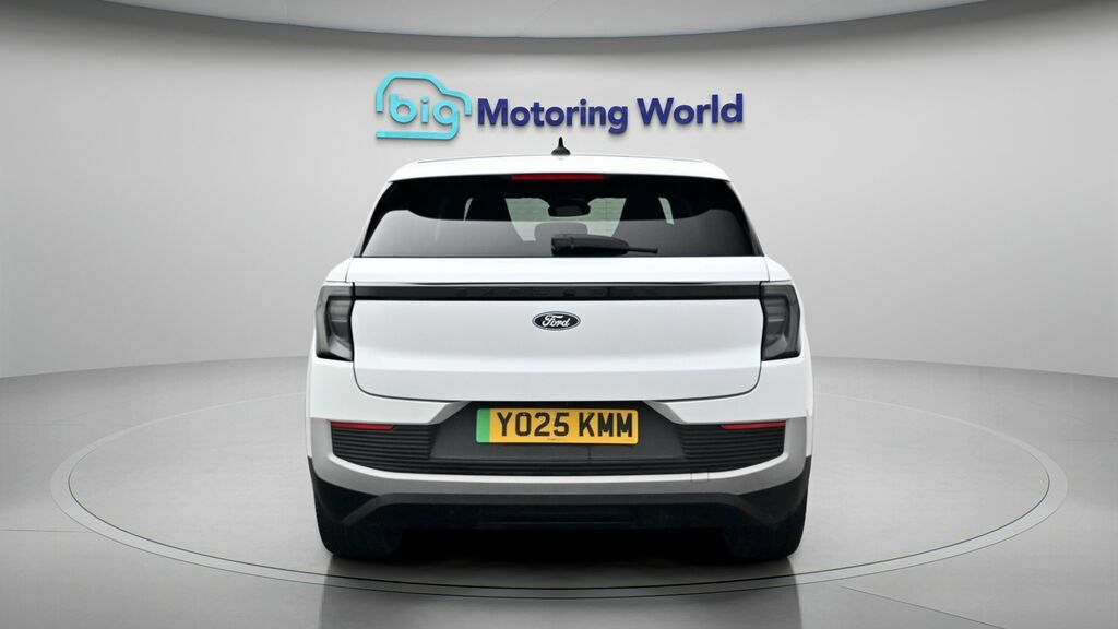 Ford Explorer Premium YO25KMM White #6