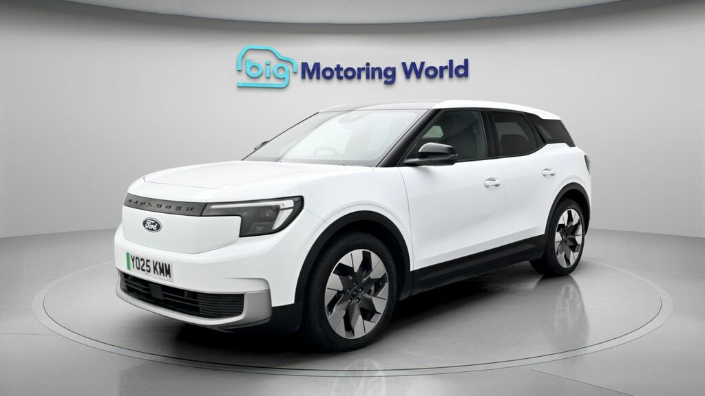 Ford Explorer Premium YO25KMM White #3