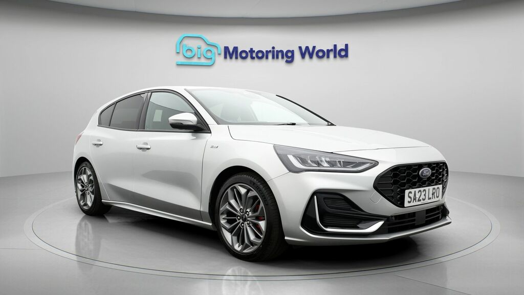 Ford Focus St-line Vignale Silver