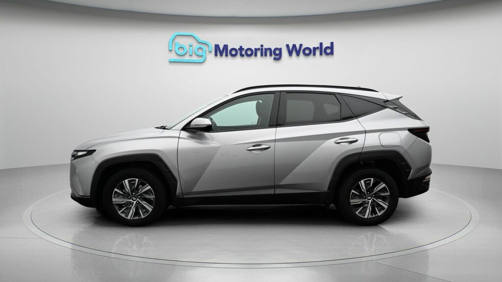 Hyundai Tucson Se Connect Silver #4