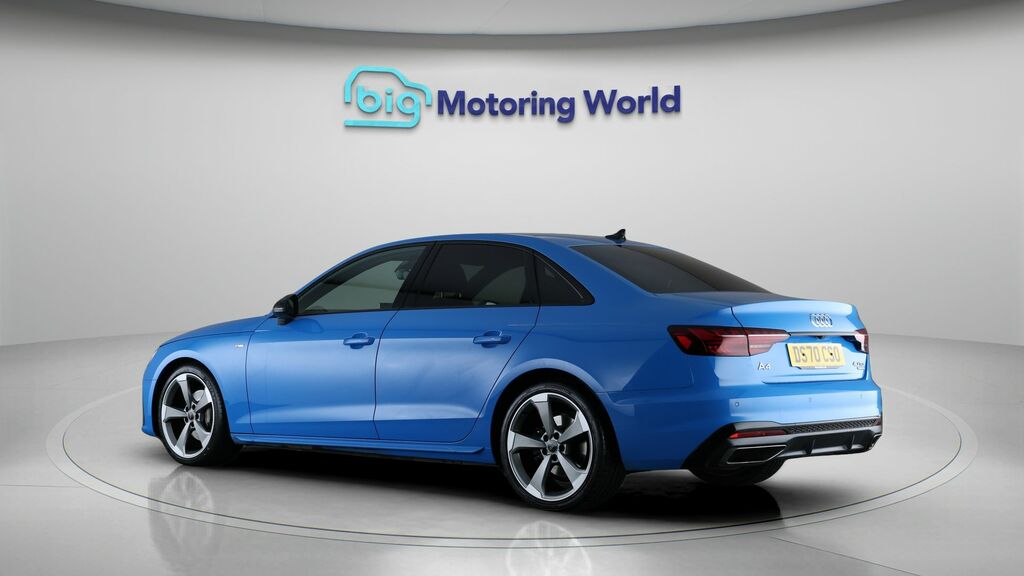Audi A4 Black Edition DS70CSO Blue #5