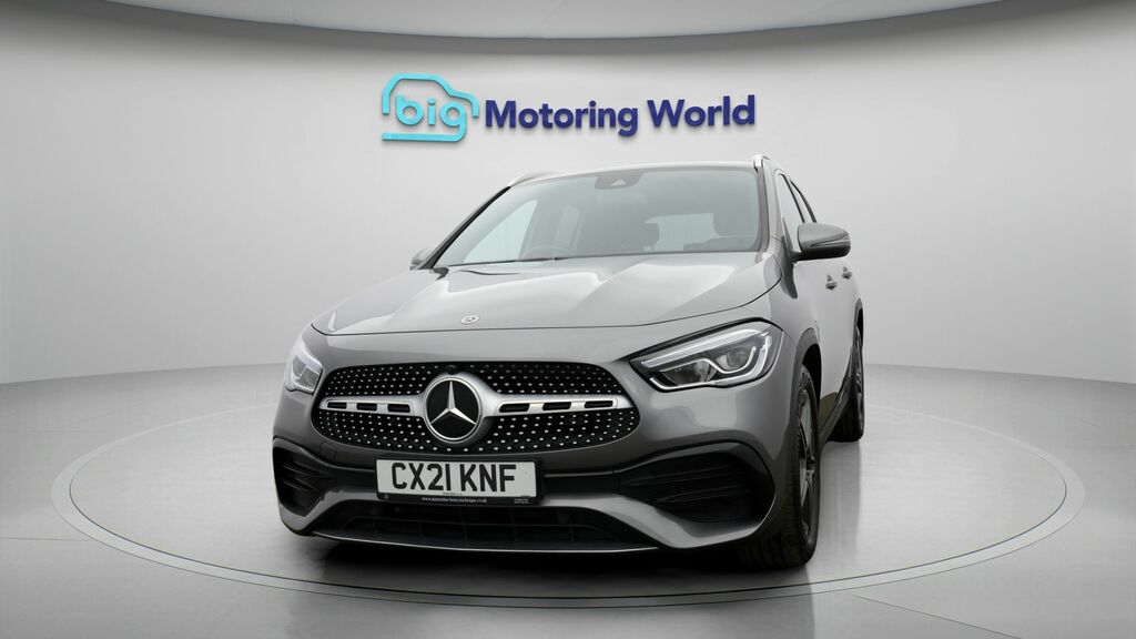 Mercedes-Benz GLA Class Amg Line CX21KNF Grey #2