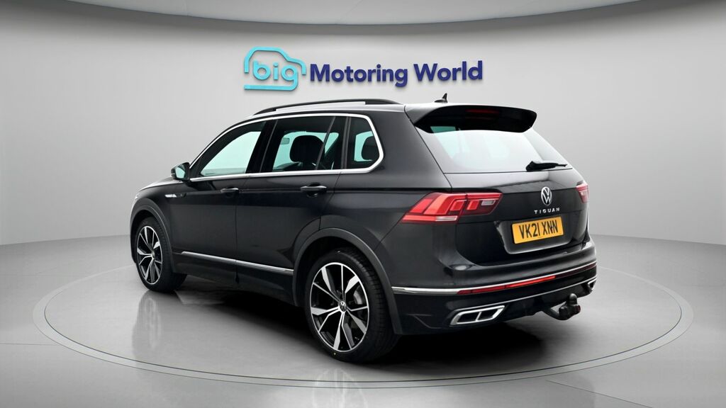 Volkswagen Tiguan R-line VK21XNN Black #5