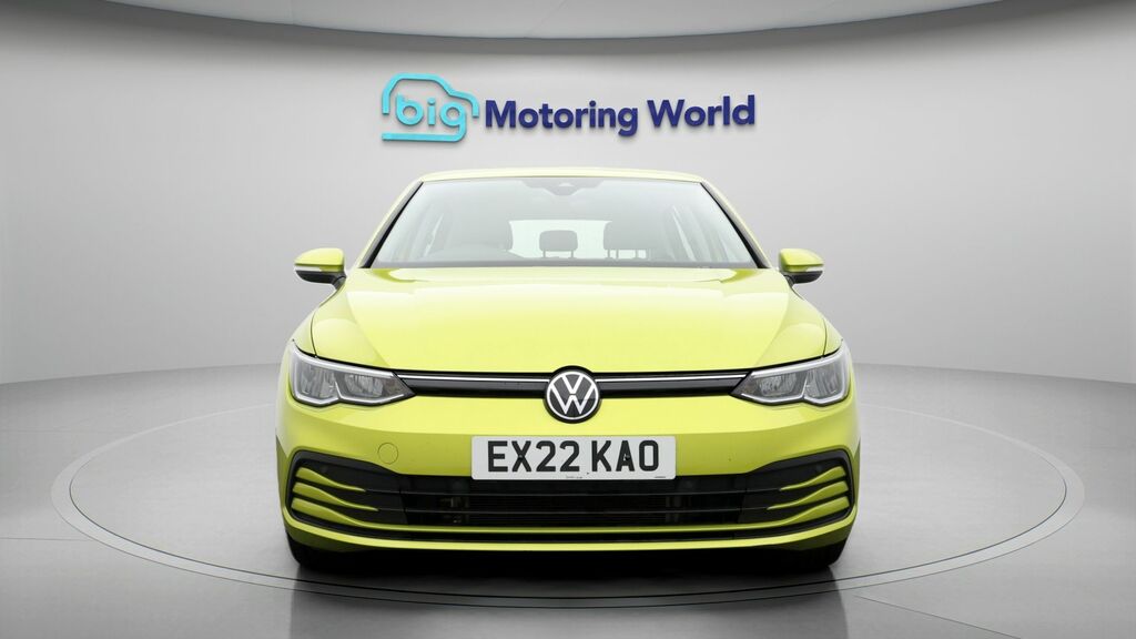 Volkswagen Golf Life Yellow #2