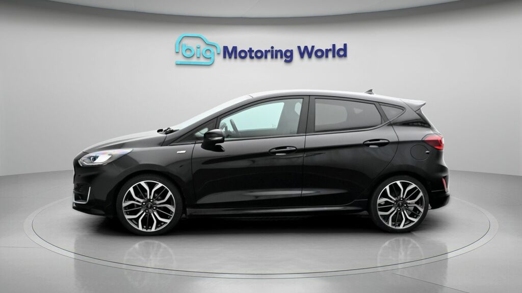 Ford Fiesta St-line Vignale YP22FZV Black #4
