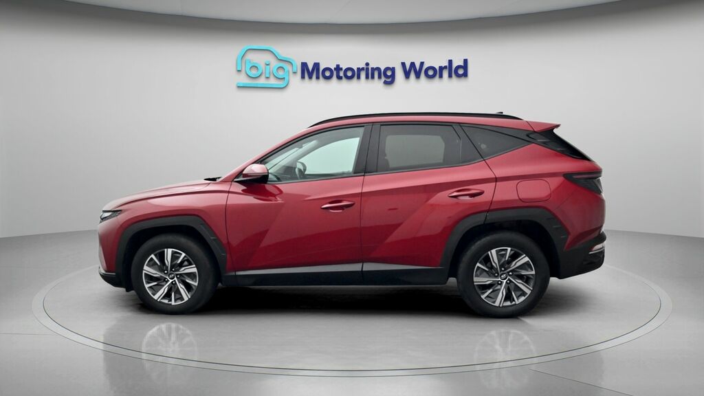 Hyundai Tucson Se Connect CE23LLJ Red #4
