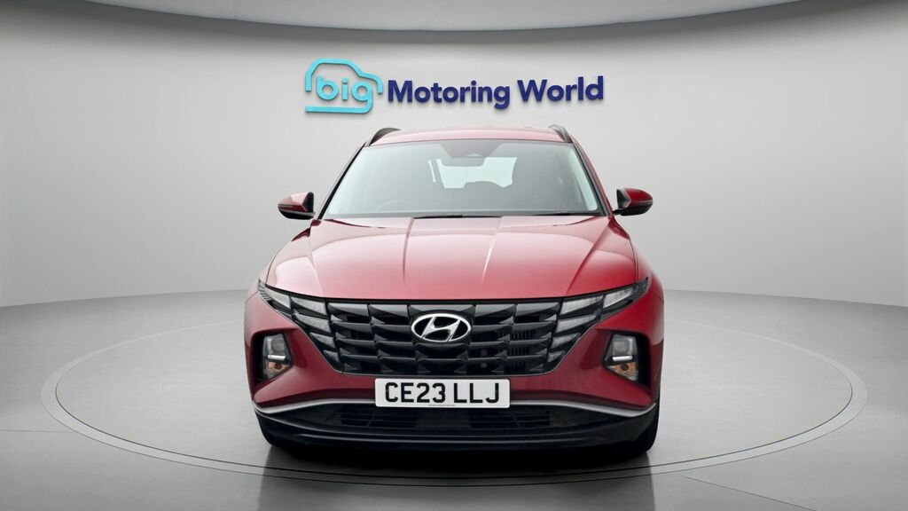Hyundai Tucson Se Connect CE23LLJ Red #2