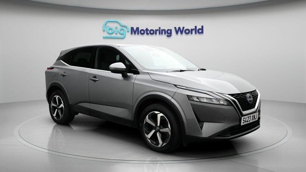 Nissan Qashqai N-connecta Grey