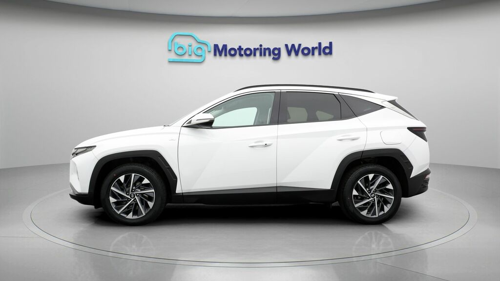 Hyundai Tucson Premium YS23MZU White #4