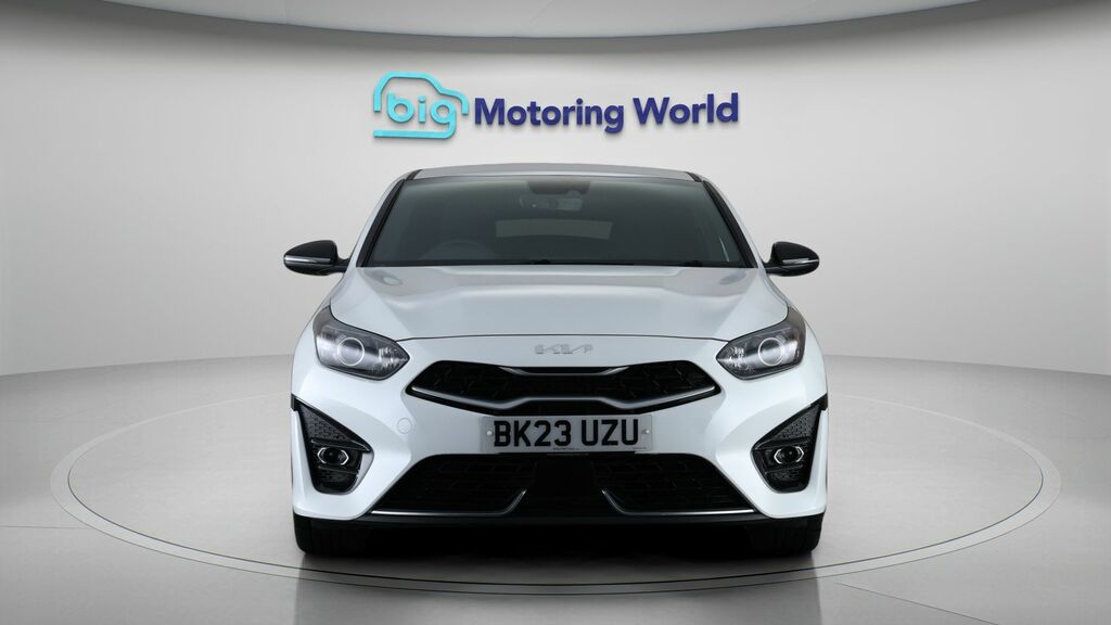 Kia Proceed Gt-line BK23UZU White #2