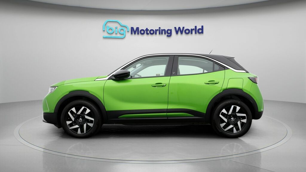 Vauxhall Mokka-e Elite Nav Premium VN21UML Green #4