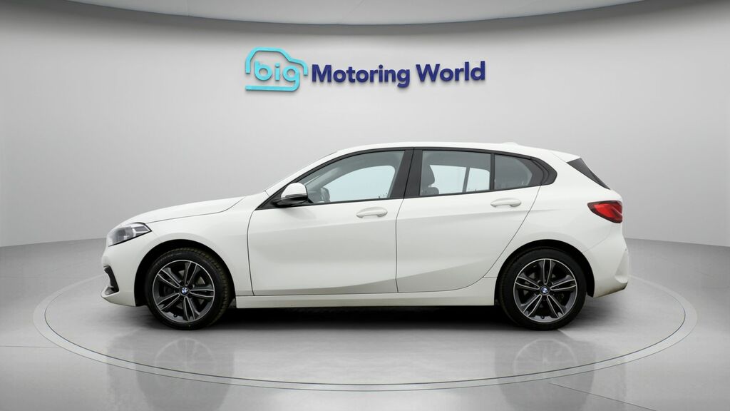 BMW 1 Series Sport White #4