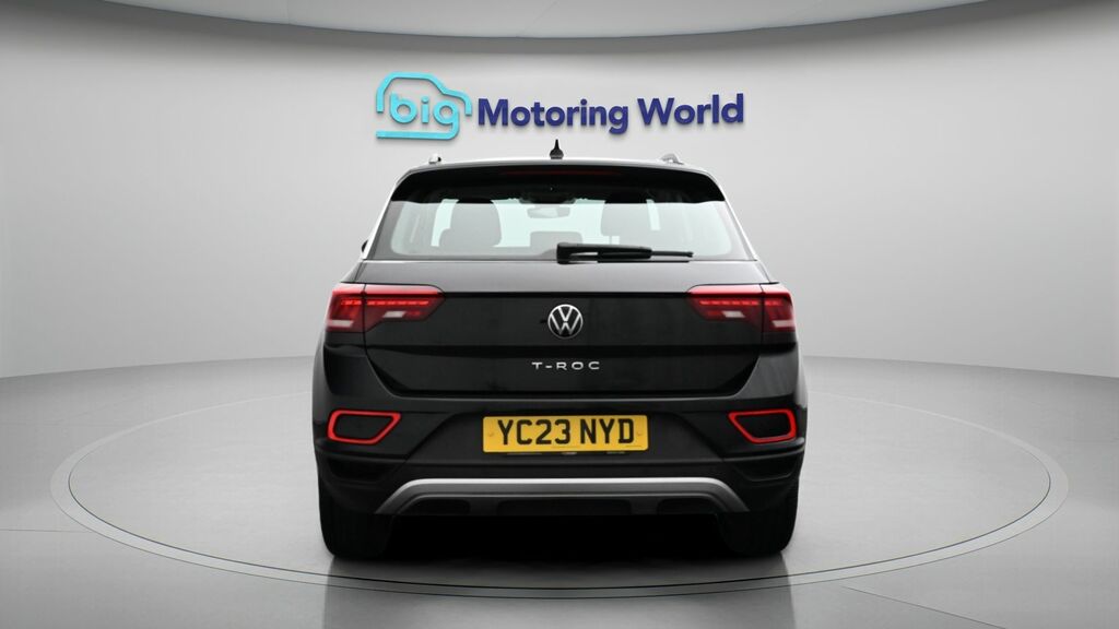 Volkswagen T-Roc Life YC23NYD Black #6